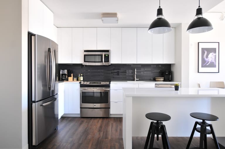 Kitchen Makeover before